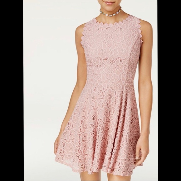 City Studio Dresses & Skirts - City Studio lace dress